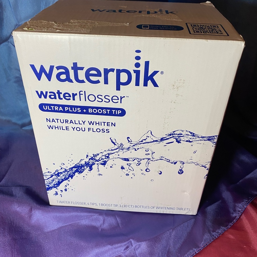 NIB Waterpik Whitening Water Flosser Ultra Plus with Boost Tip 3 Bottles Tablets